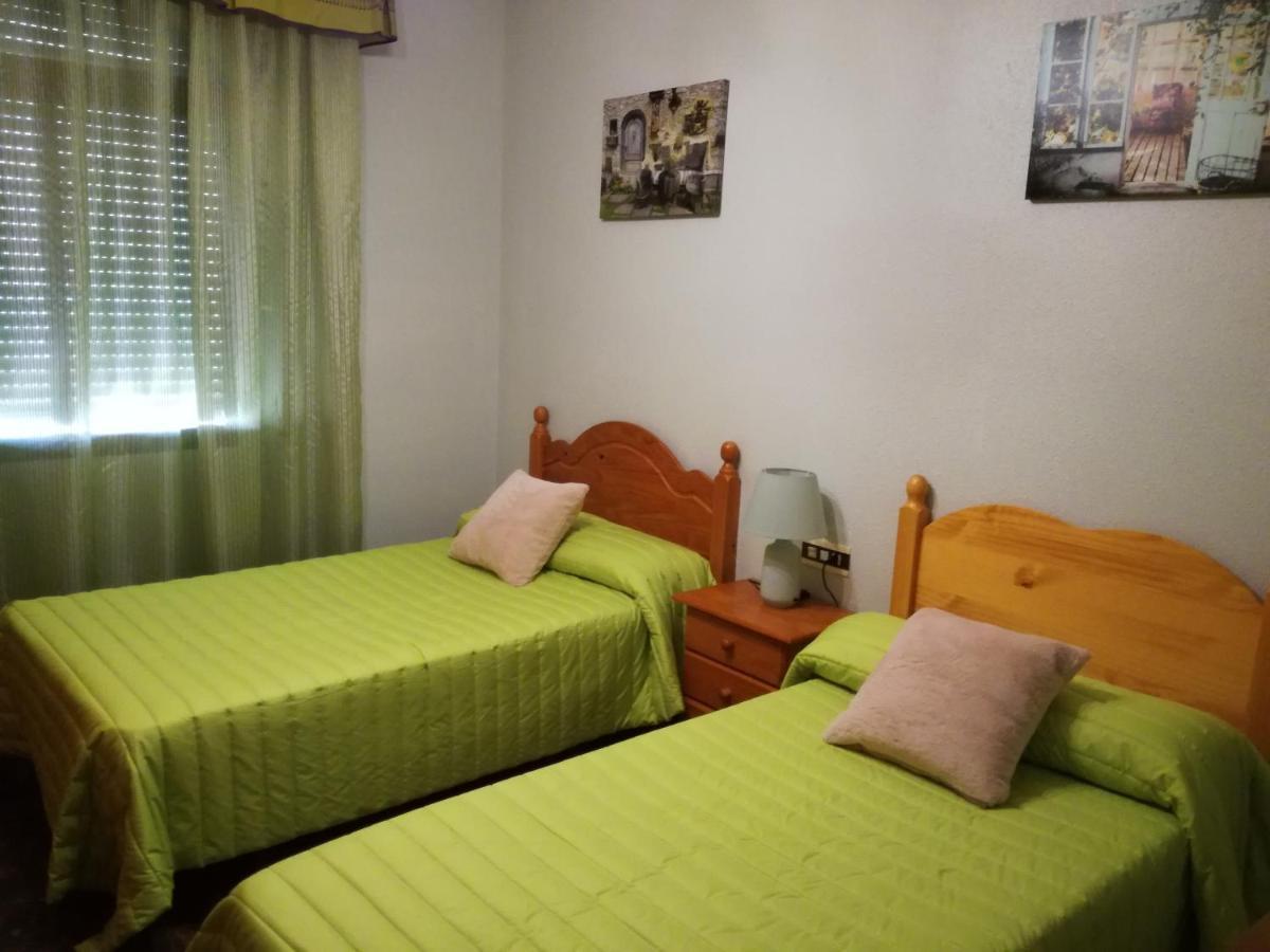 Alojamiento Romina Apartment Villanueva Del Arzobispo Exterior photo