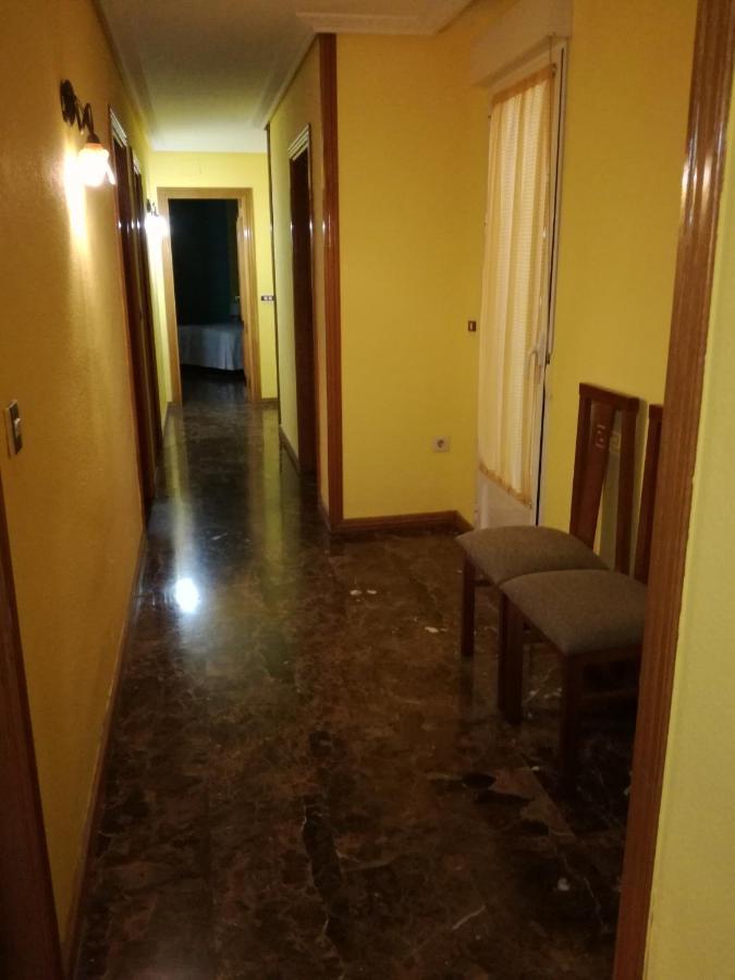 Alojamiento Romina Apartment Villanueva Del Arzobispo Exterior photo