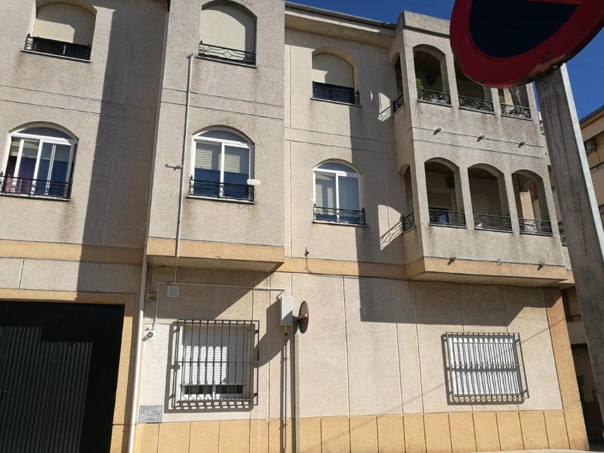 Alojamiento Romina Apartment Villanueva Del Arzobispo Exterior photo